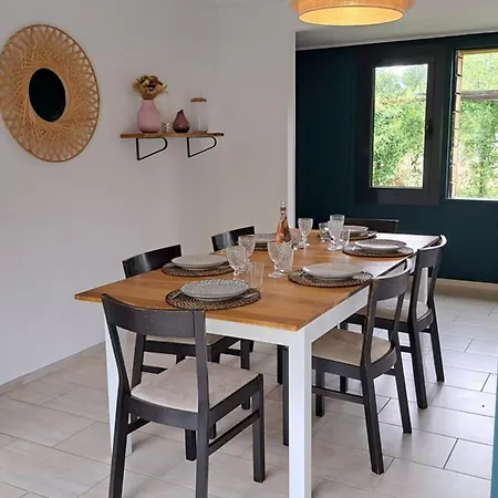 Authentic-spacious 5 Minutes From *